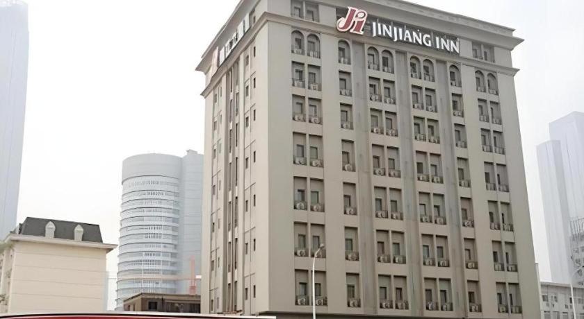 Jinjiang Inn Tianjin Train Station 10/31