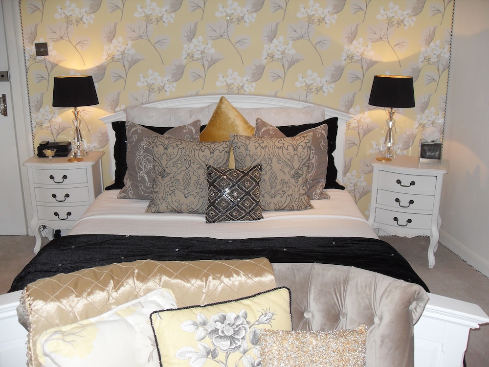 Jessop House 18/40