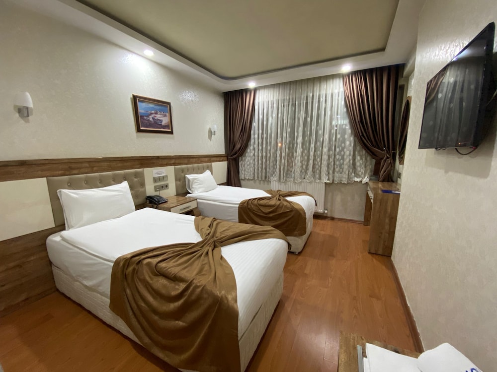 Grand Zara Hotel 22/49