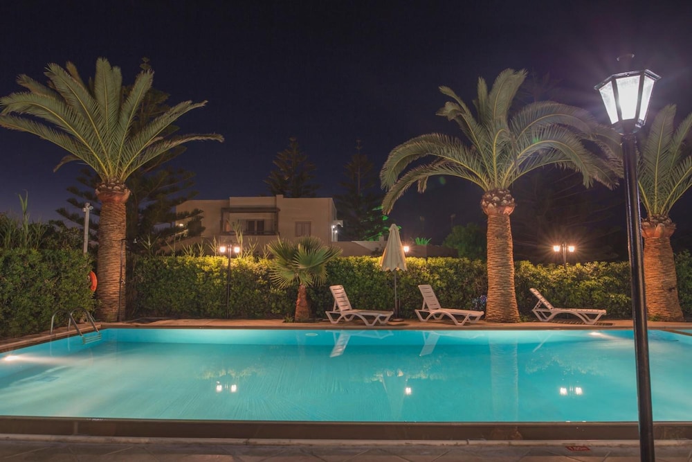 Creta Aquamarine Hotel 78/88