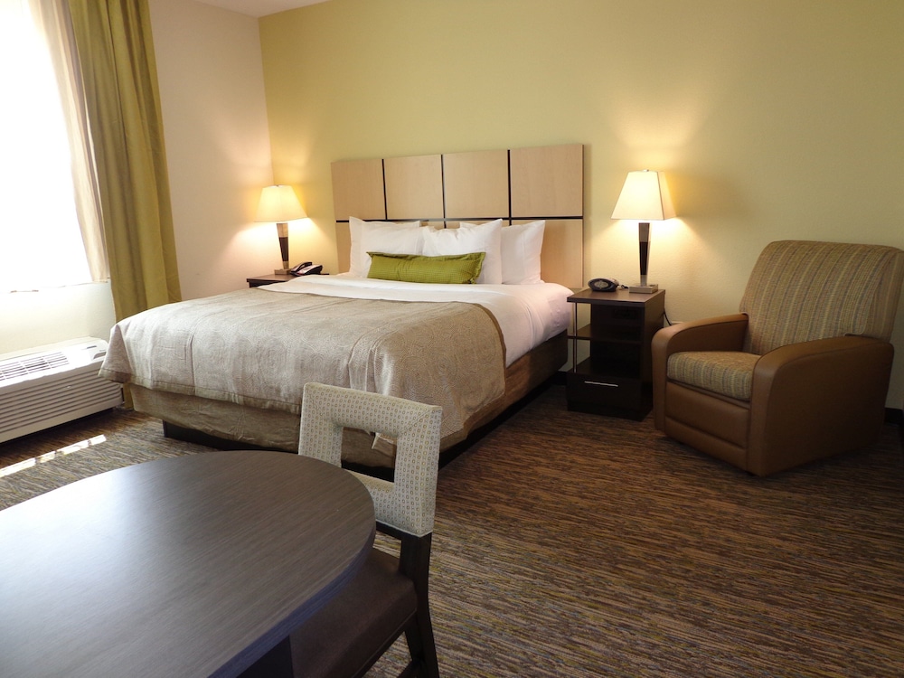 Candlewood Suites Odessa 7/31