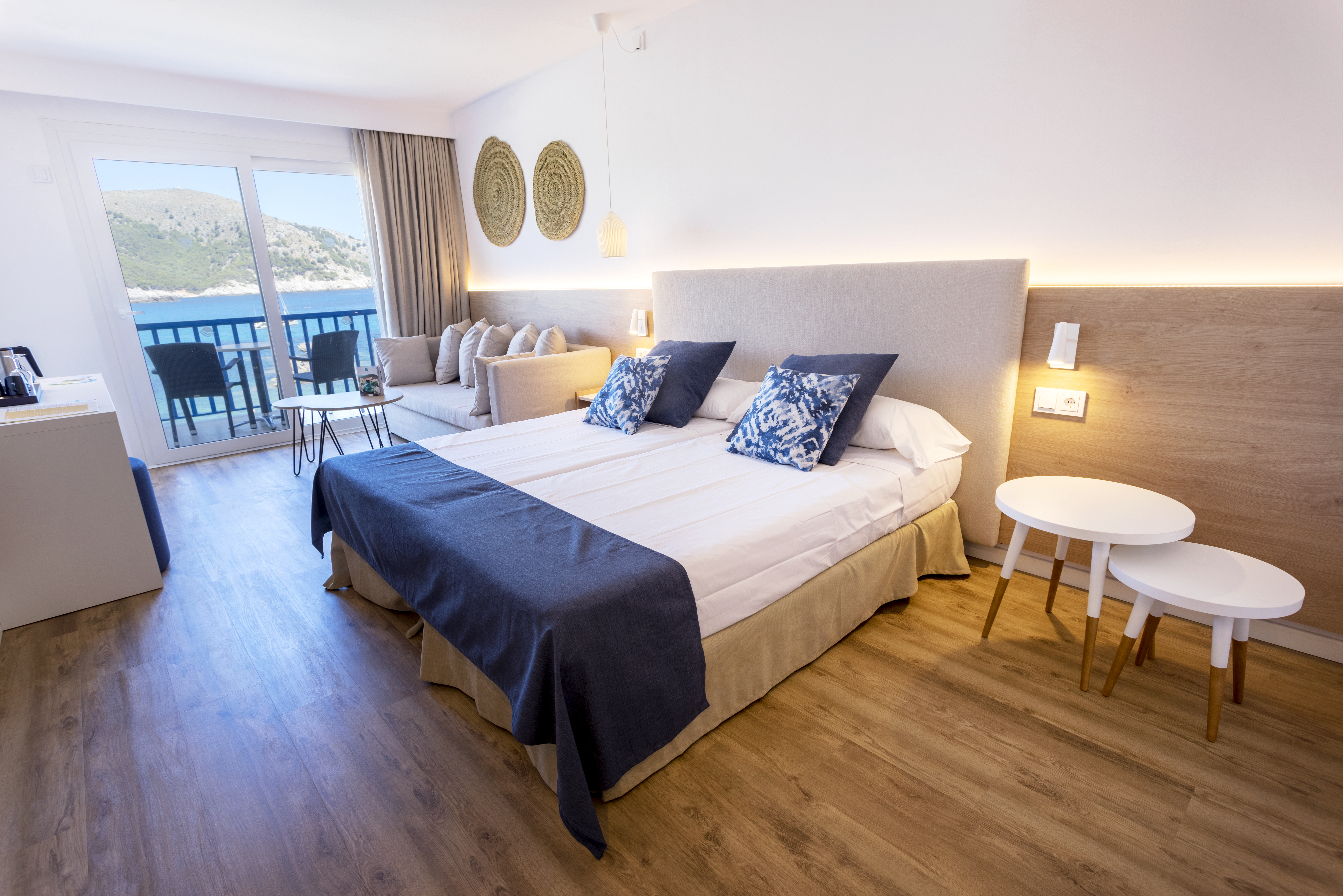 Jr Suite - Balcony or Terrace - Sea View