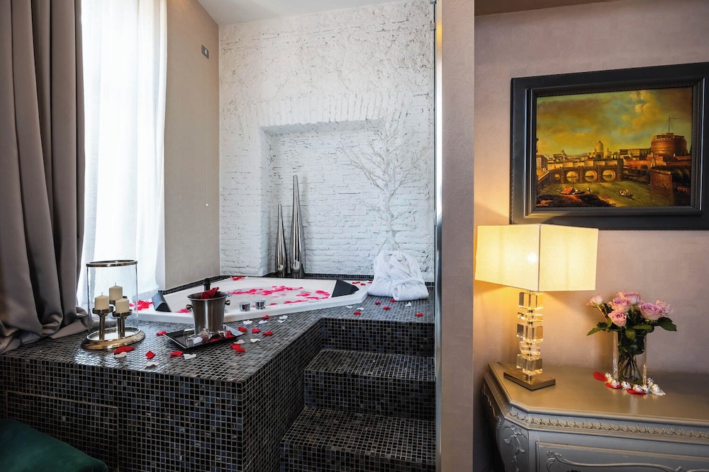 Lobby at Dharma Style Hotel & Spa, ROME