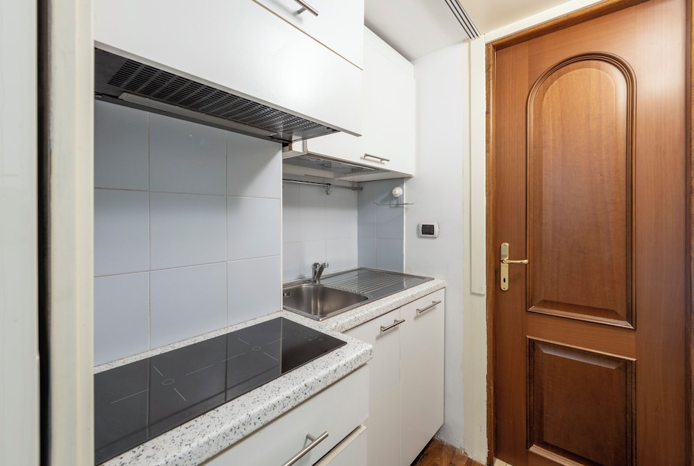 Milan Royal Suites Magenta Luxury Apartments 48/50