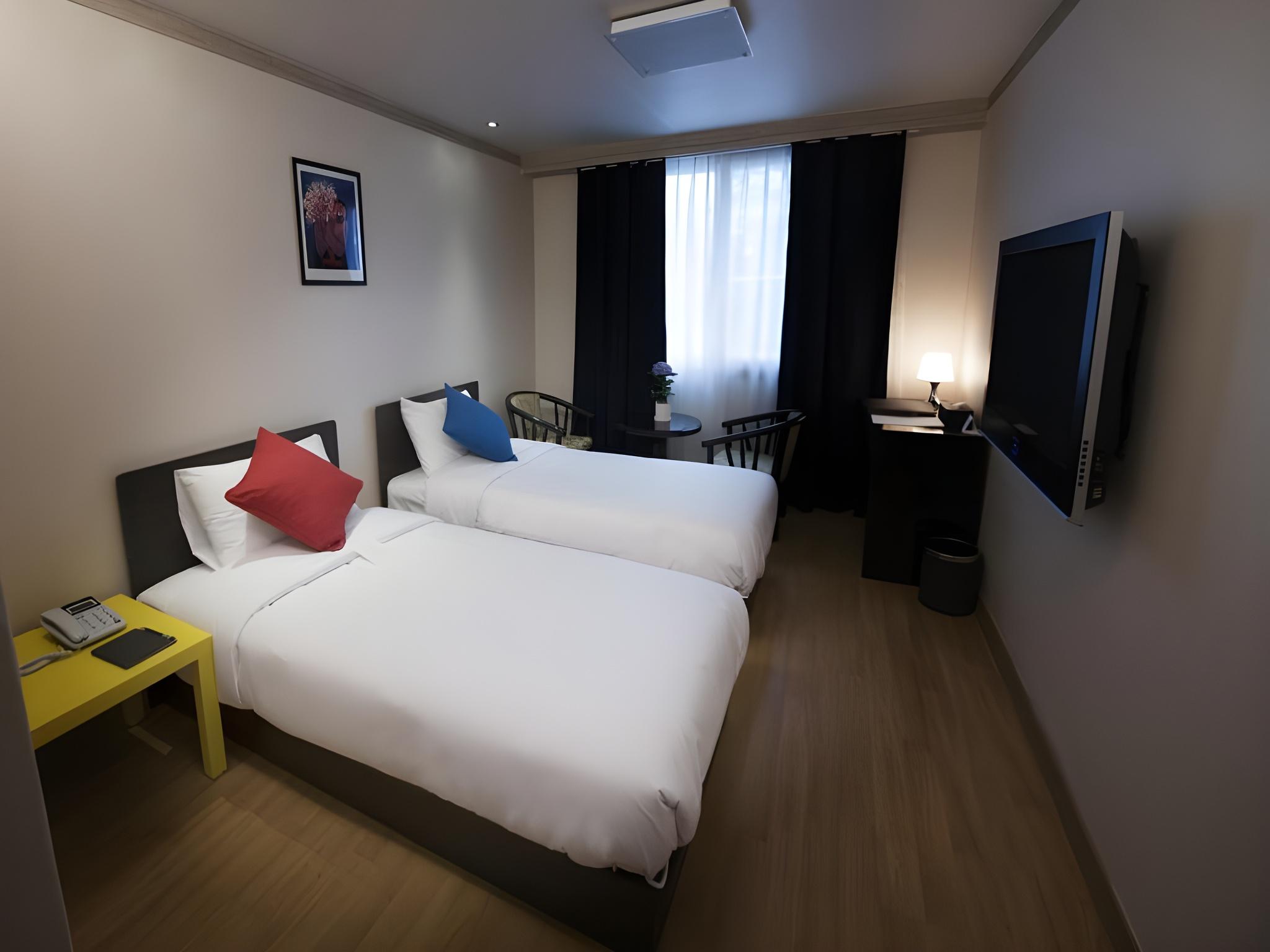 STANDARD, TWIN BEDS