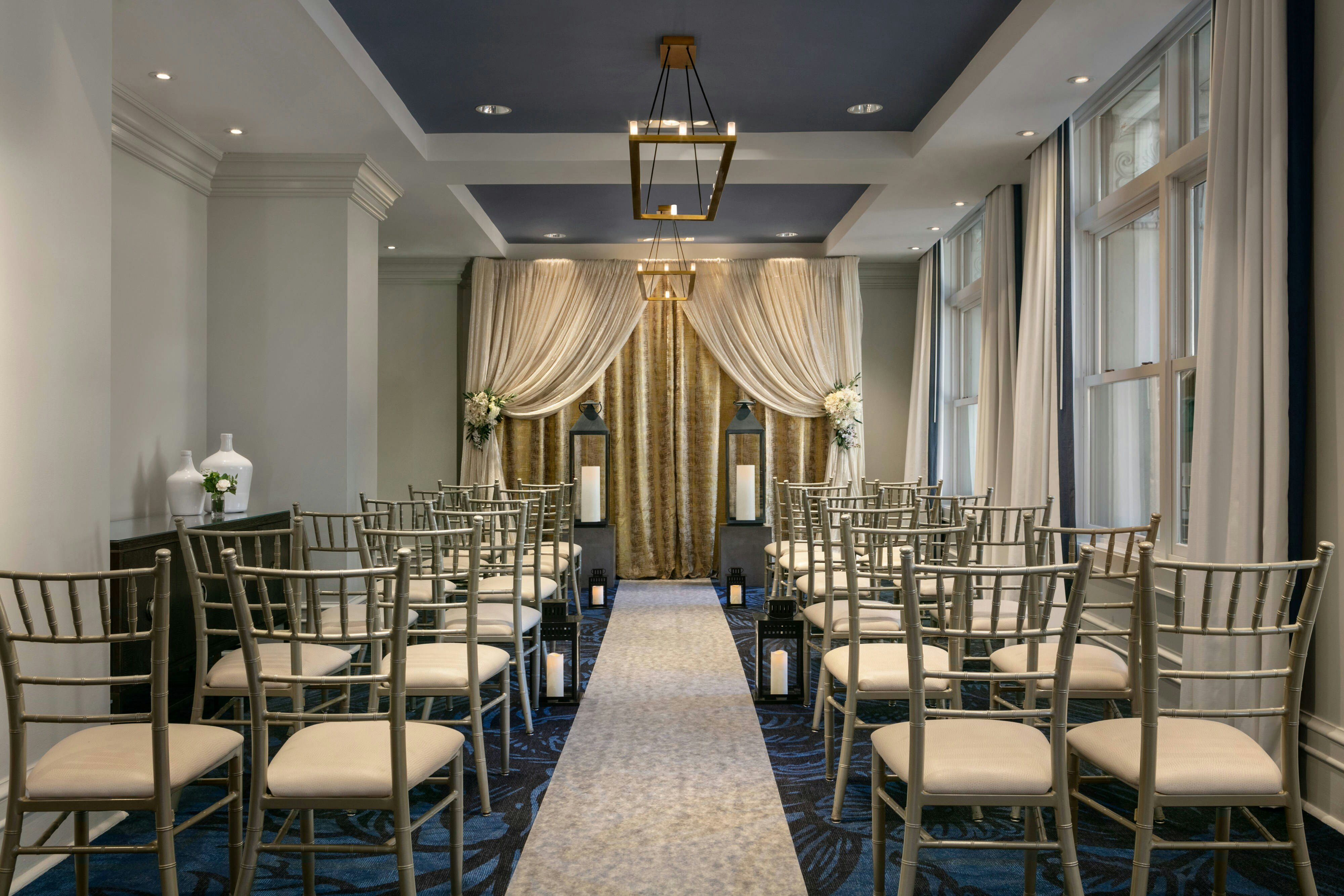 Glenn Hotel, Autograph Collection 28/41