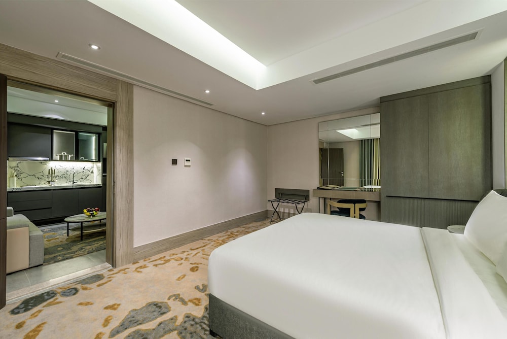 Grand Plaza Tabuk 12/50