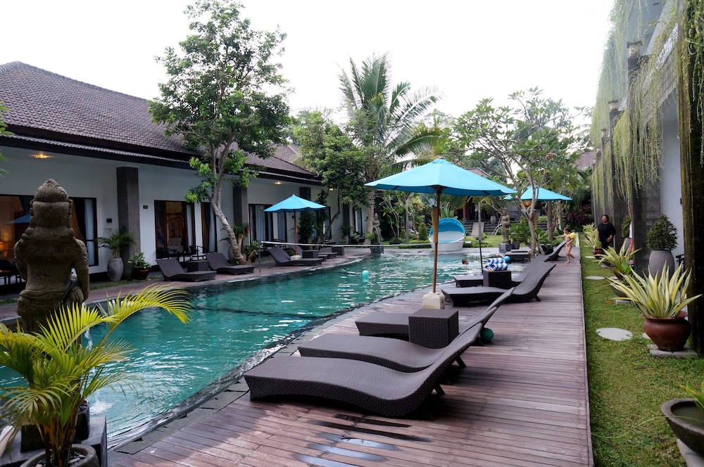 Ubud Raya Boutique Hotel 11/66