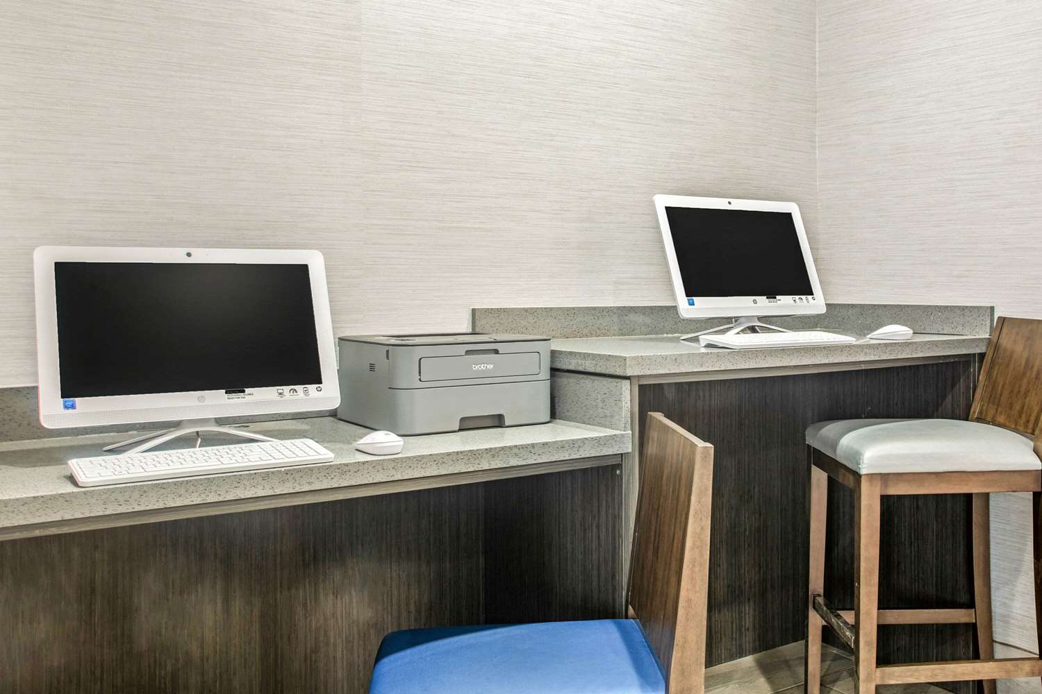 La Quinta Inn & Suites By Wyndham Ponca City 33/45