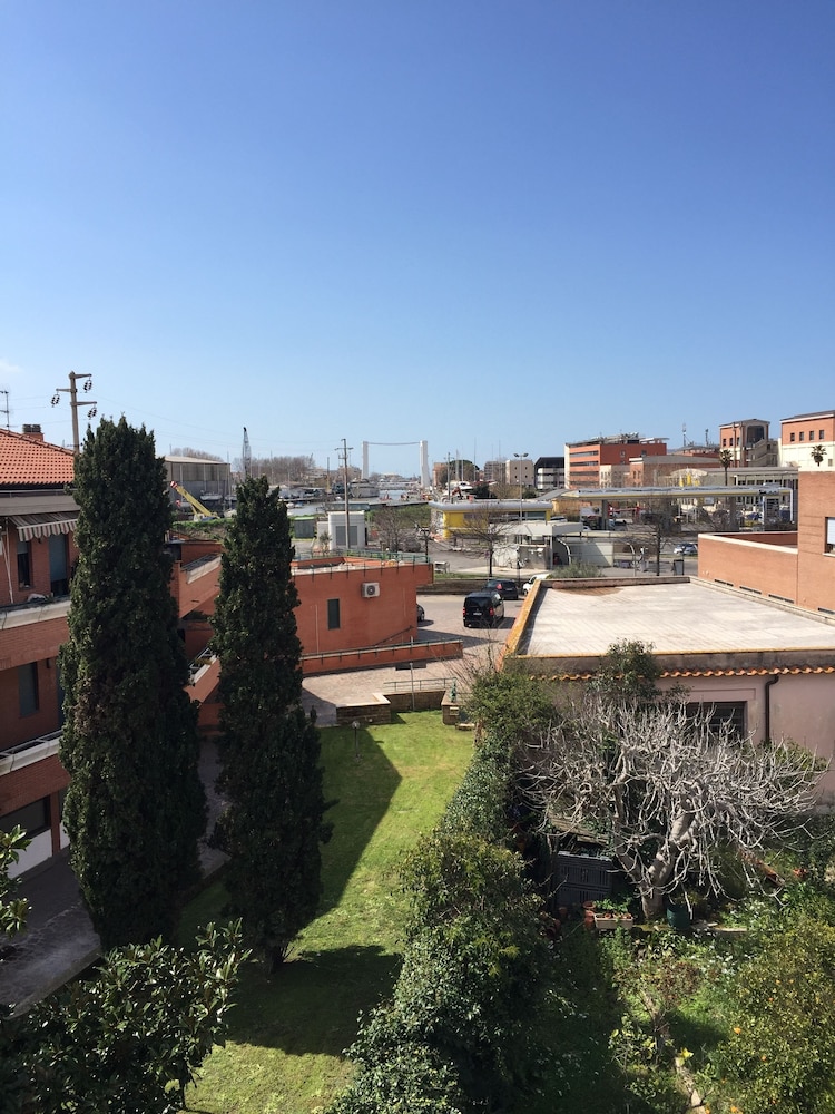 Hotel Euro House Suites 39/49
