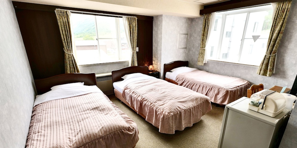 RESORT INN MARION SHINANO 35/67