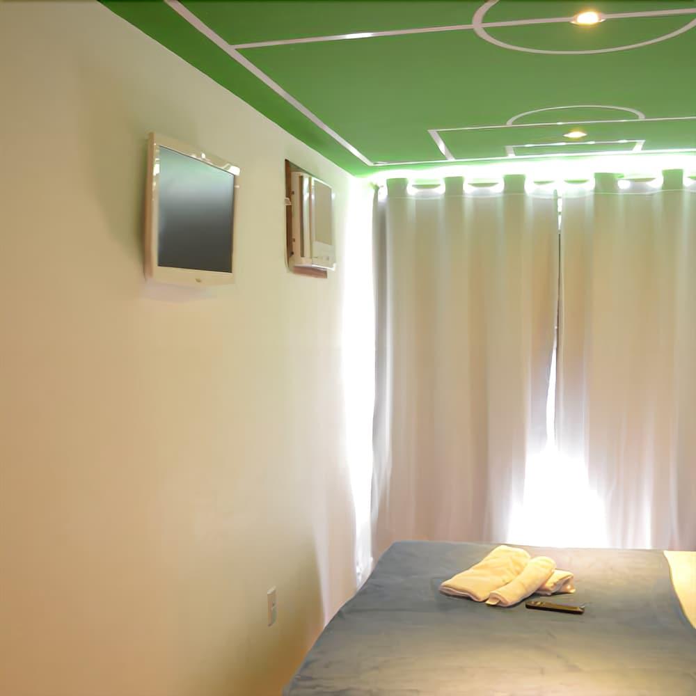 Arena Maracana Hostel 32/40