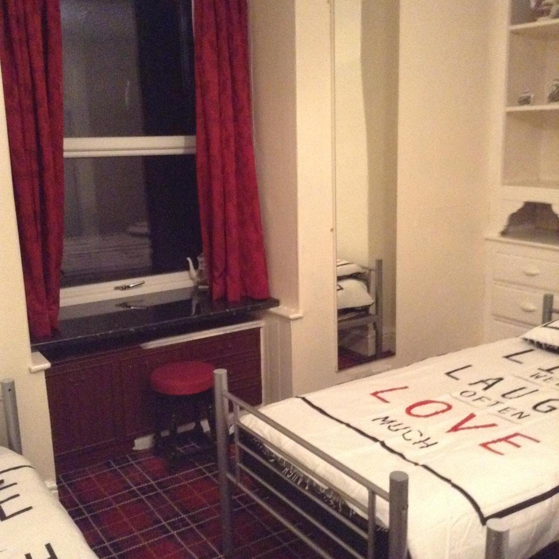 The Victoria Hotel 41/43