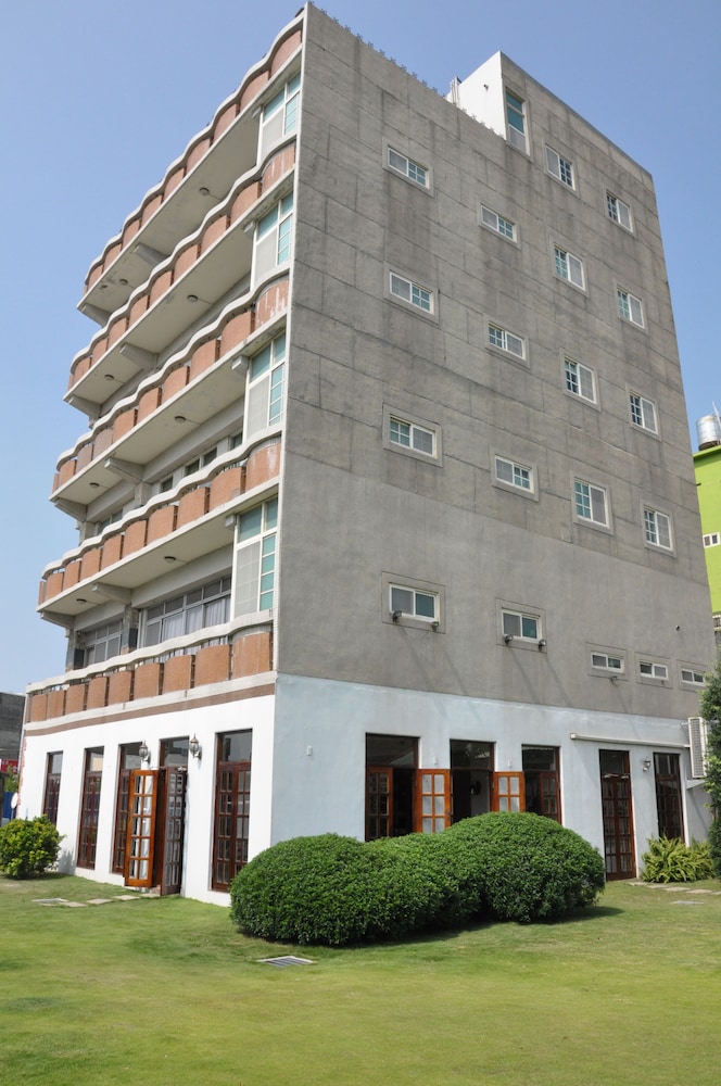 Lukang B&amp;B 4/39