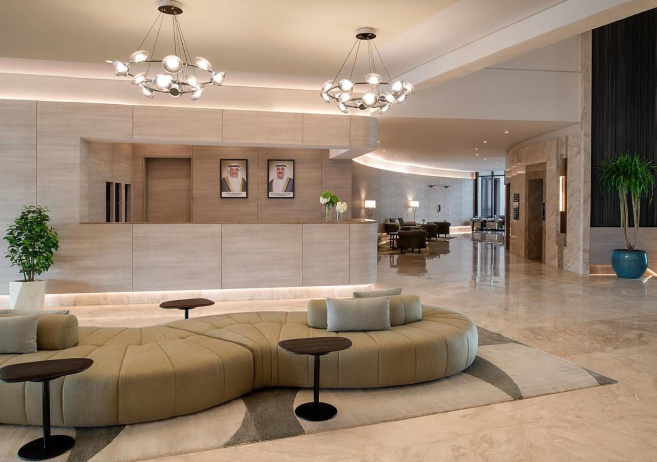 Ray Hotel Kuwait 11/63