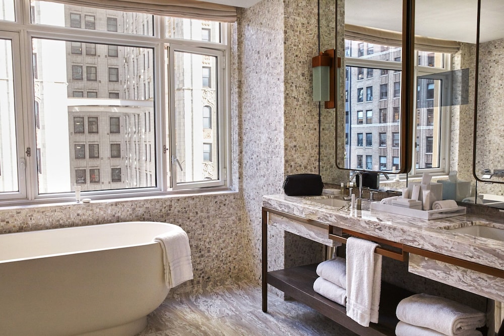 LIBERTY, SUITE, ACCESSIBLE