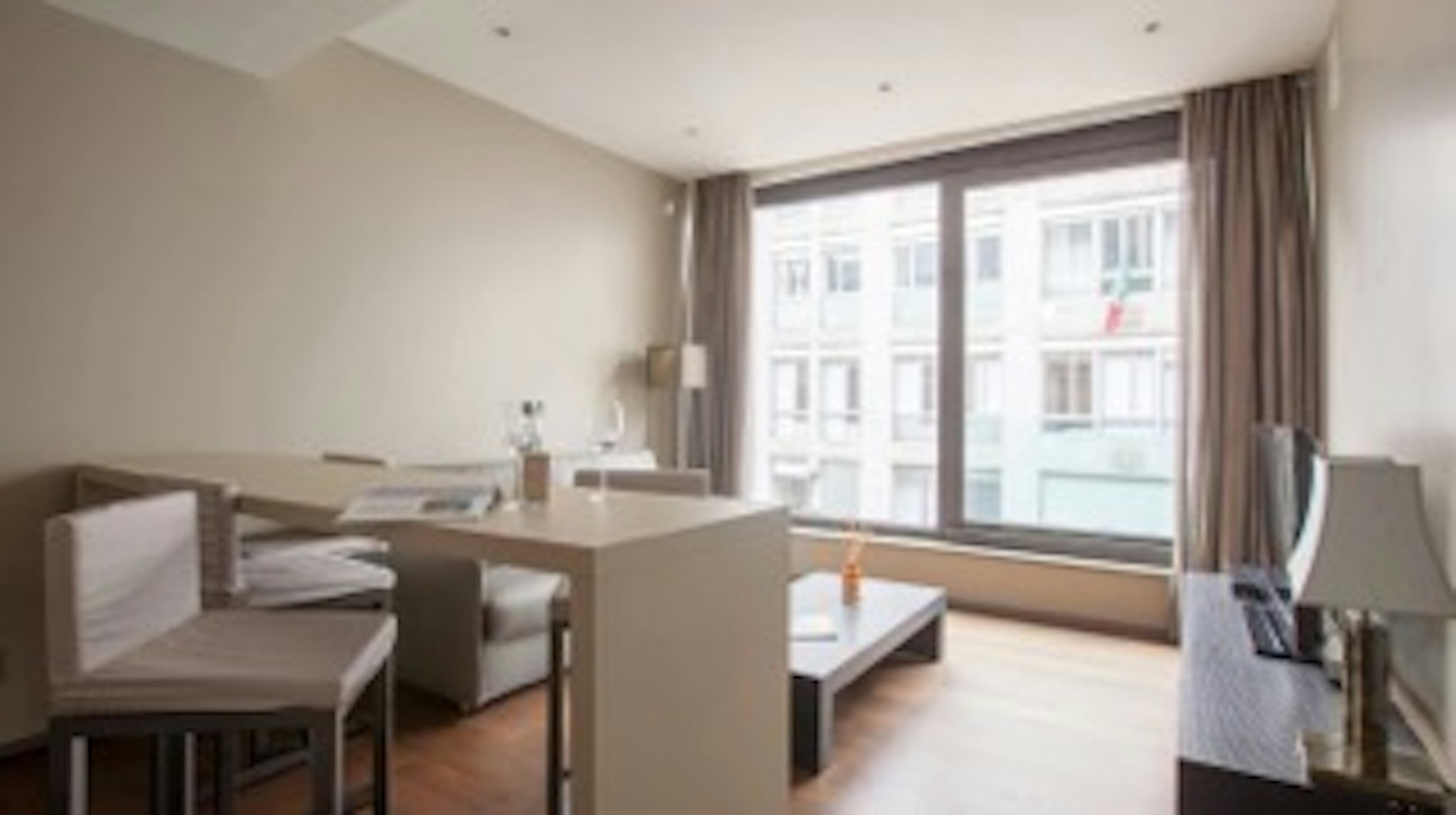 NJ Hotels & Apartments 40/49