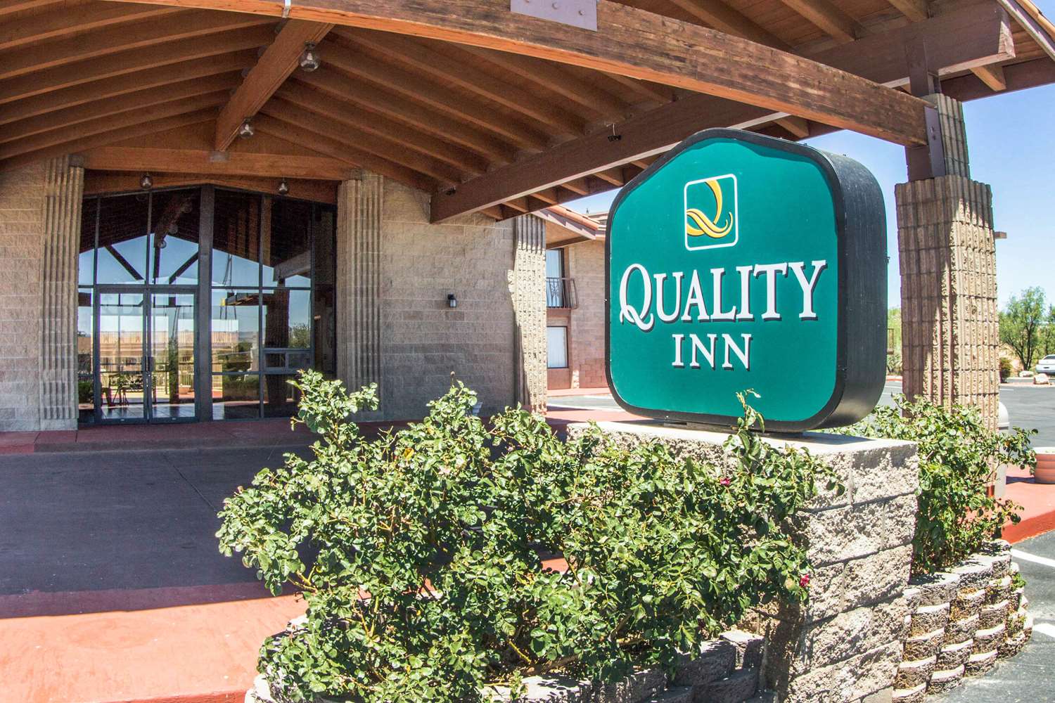 Quality Inn Benson I-10 Exit 304 4/49