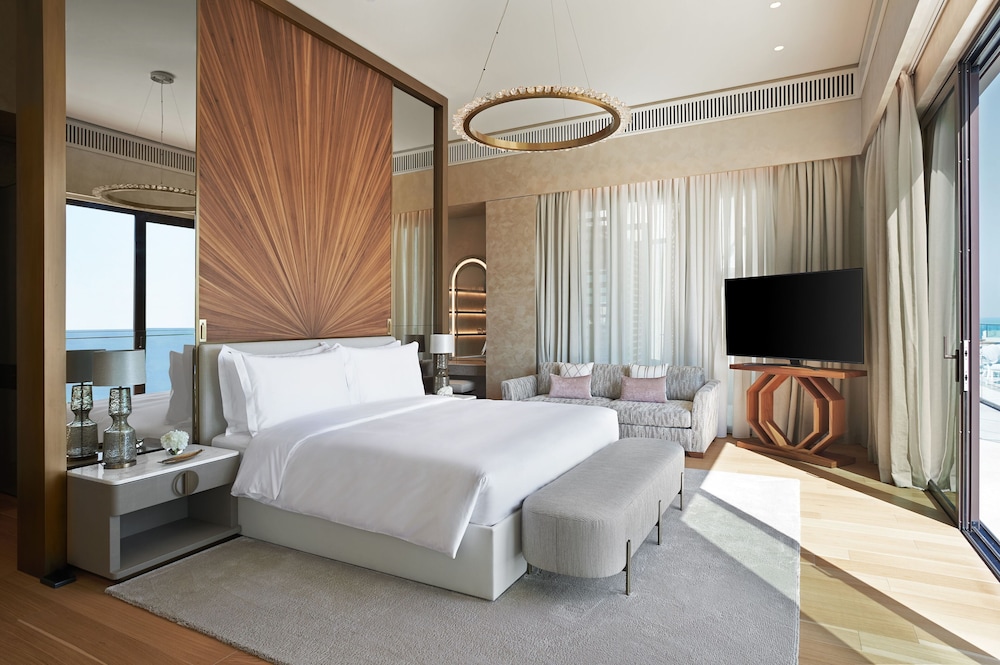 1 Bedroom, Ocean, Penthouse, Suite, 6 King Beds