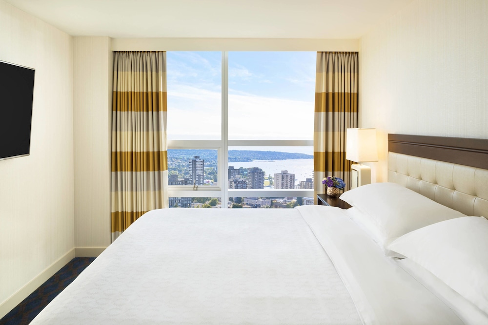 Sheraton Vancouver Wall Centre 5/34