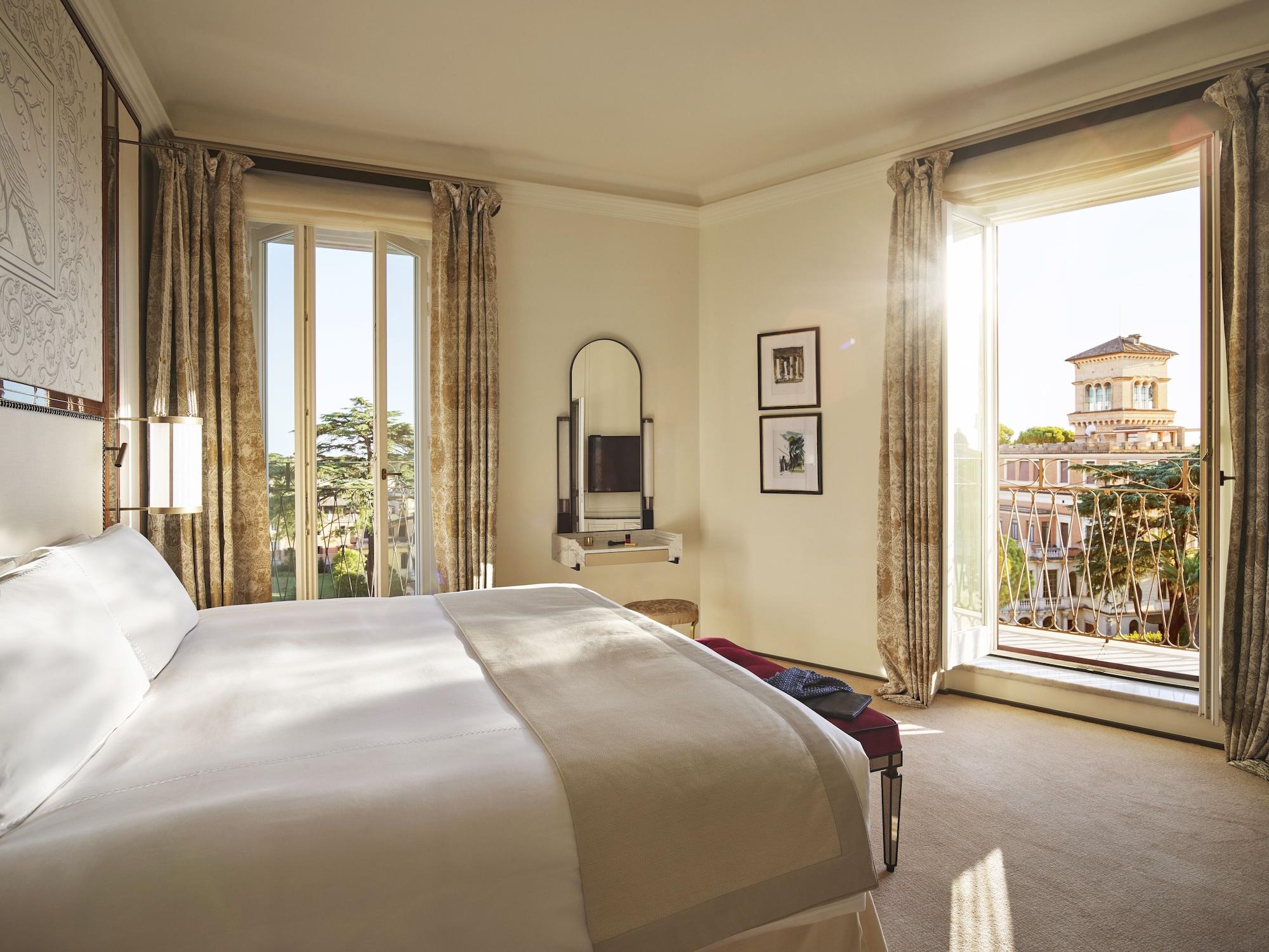 Presidential, Medium, Suite, Villa
