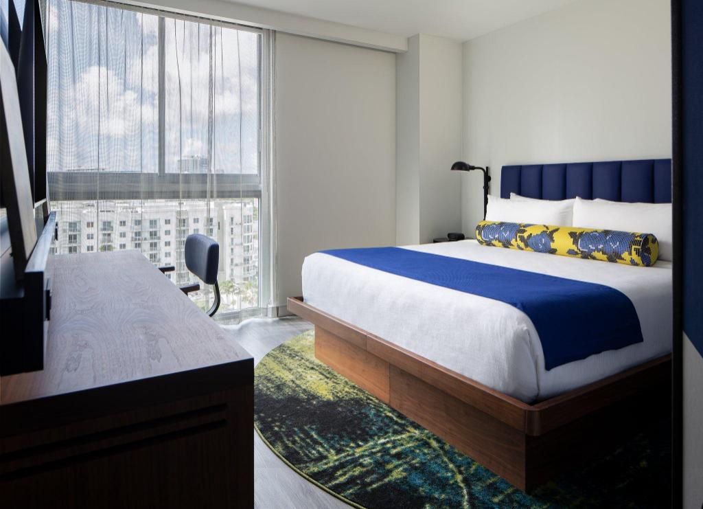 Room, King Bed, Accessible