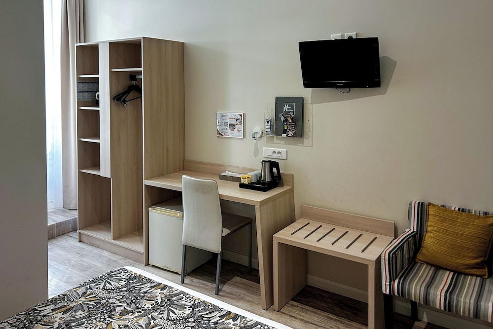 Helvetique 38/65
