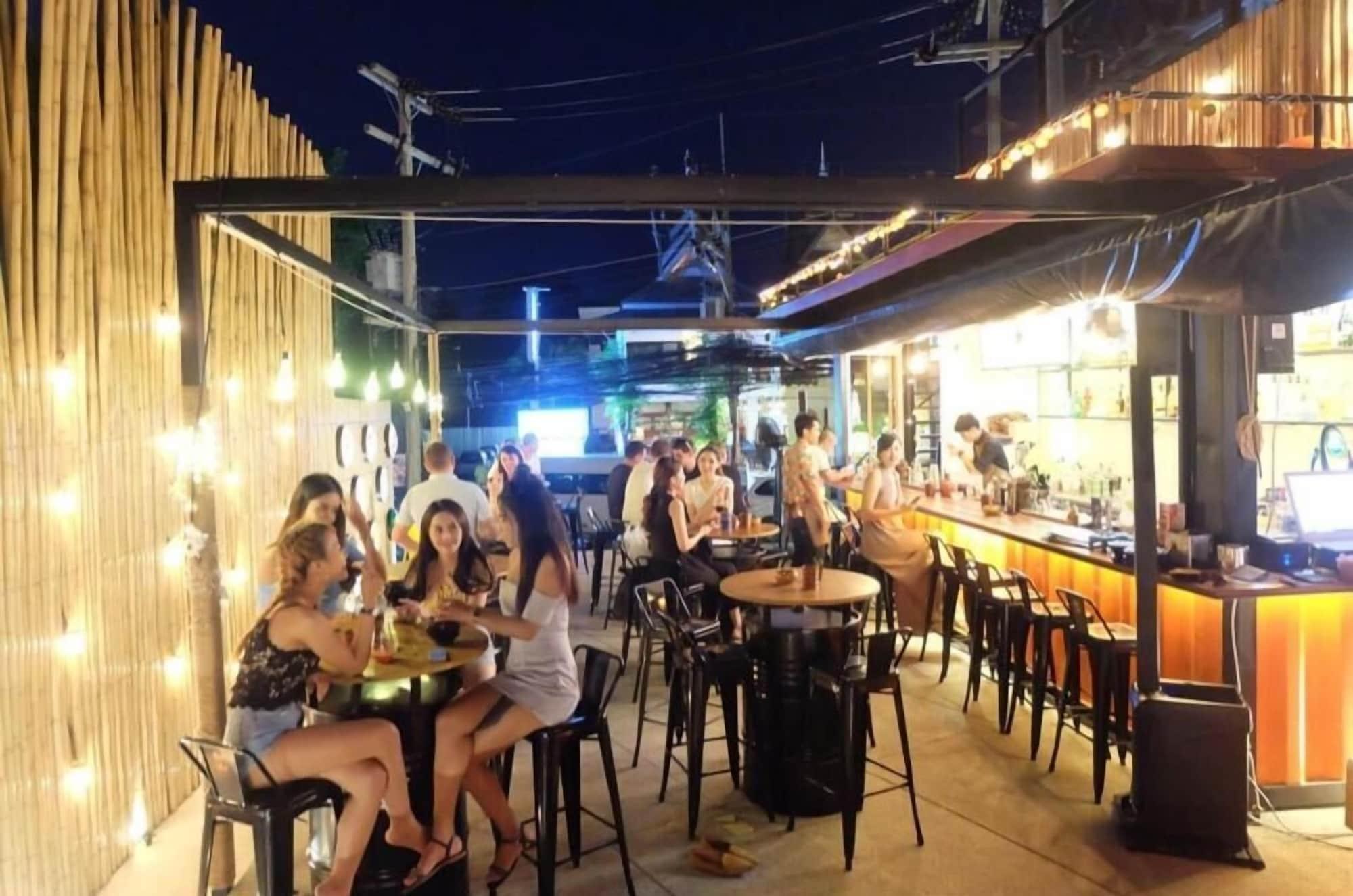 U Box Hostel 36/41