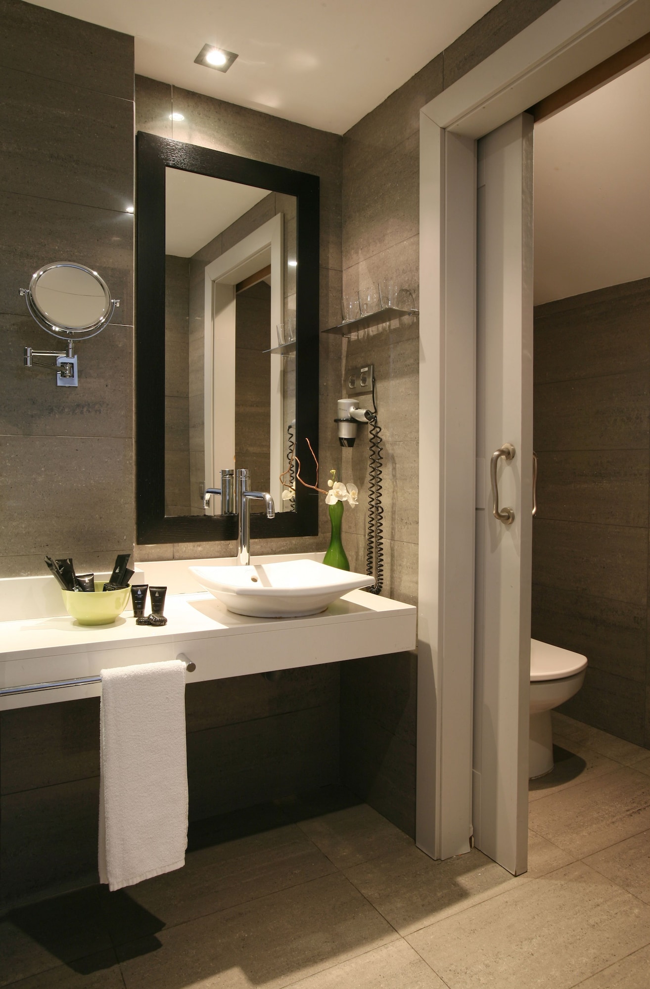 Family Suite, Twin Beds, Meninas Hotel 3/3