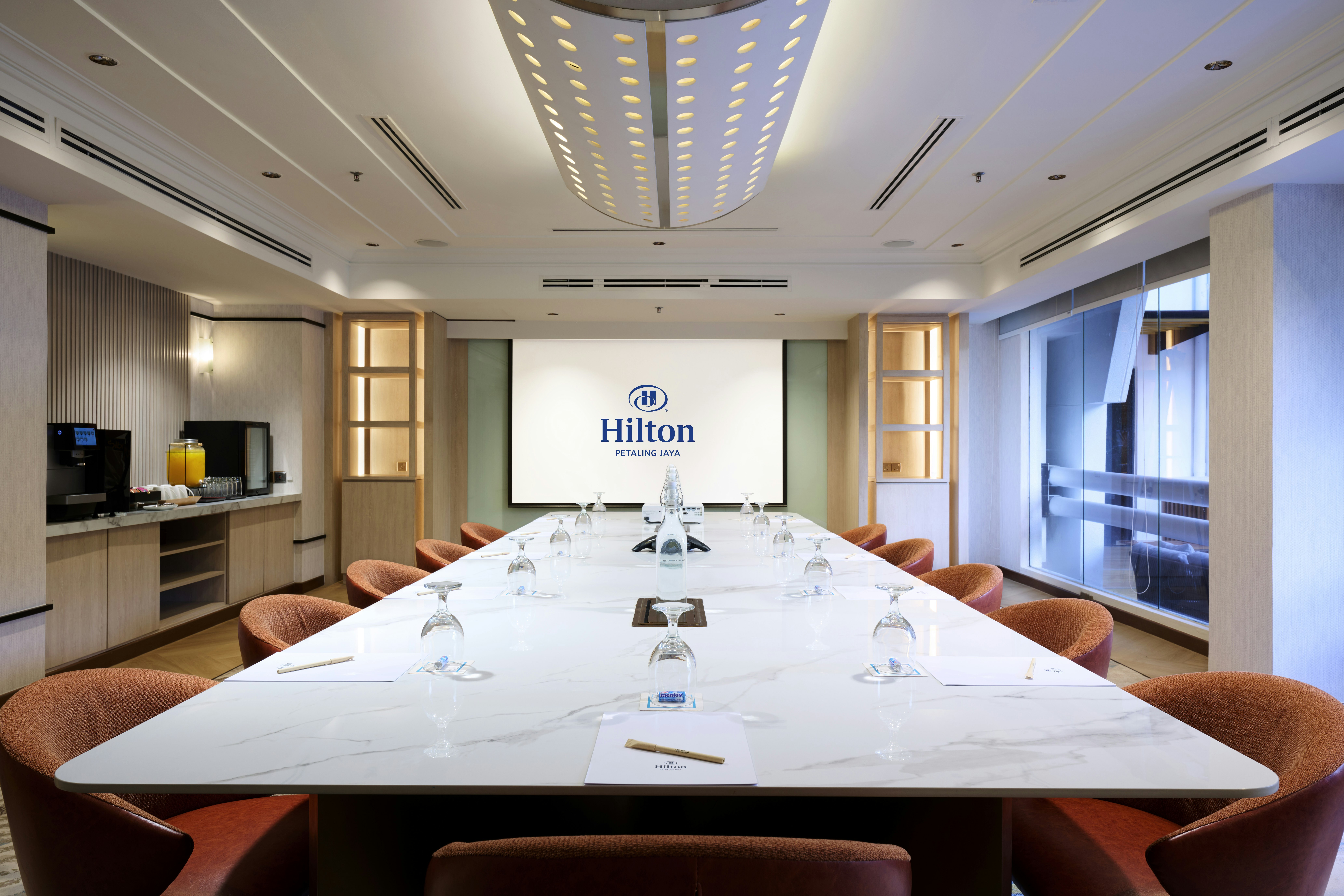 Hilton Petaling Jaya 51/56