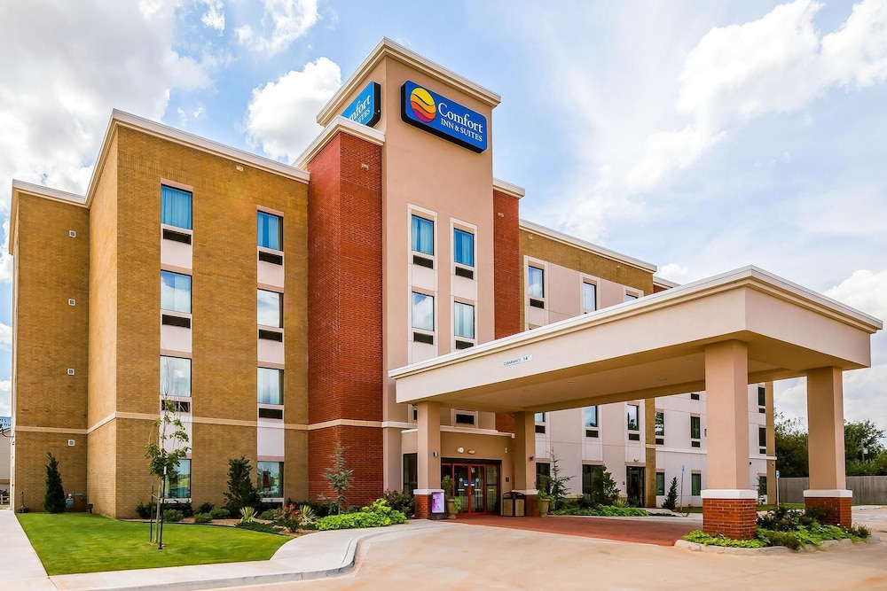 COMFORT INN & SUITES NEWCASTLE - OKLAHOMA CITY 47/47