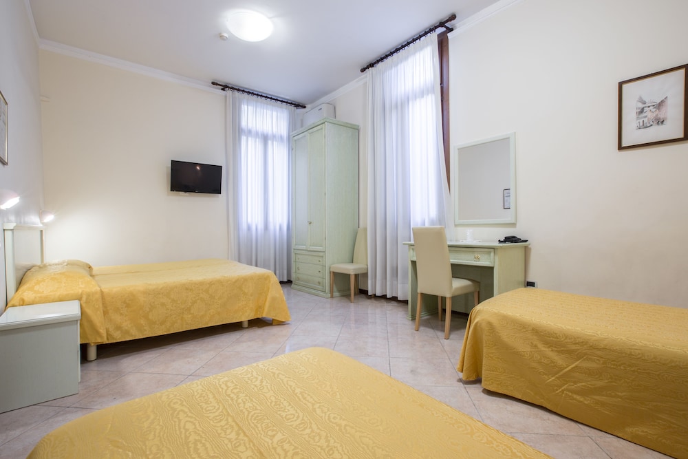 U-Visionary Venezia Hotel 21/50