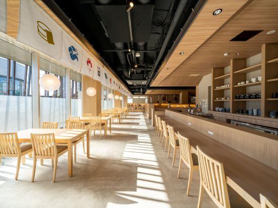 New Biwako Hotel 53/57
