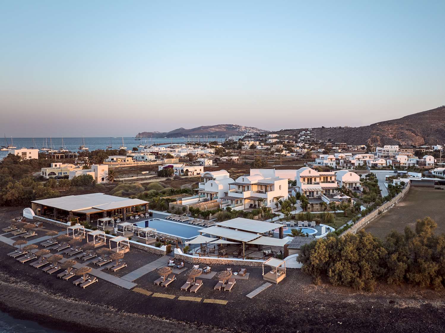 Sea Breeze Santorini Beach Resort, Curio by Hilton 42/50