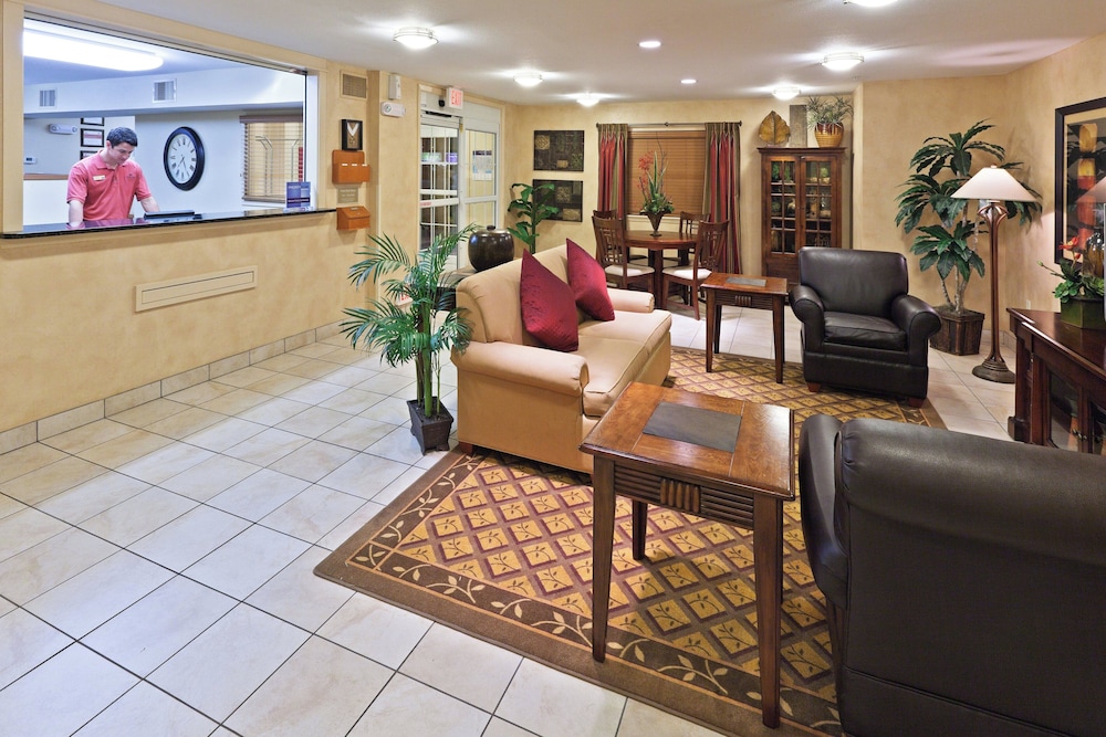 Candlewood Suites Wichita Falls At Maurine Street 5/45