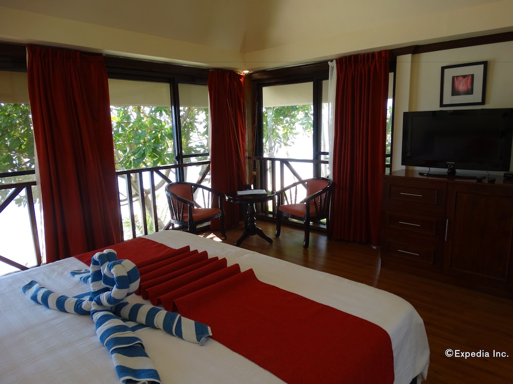 Anda White Beach Resort 35/64