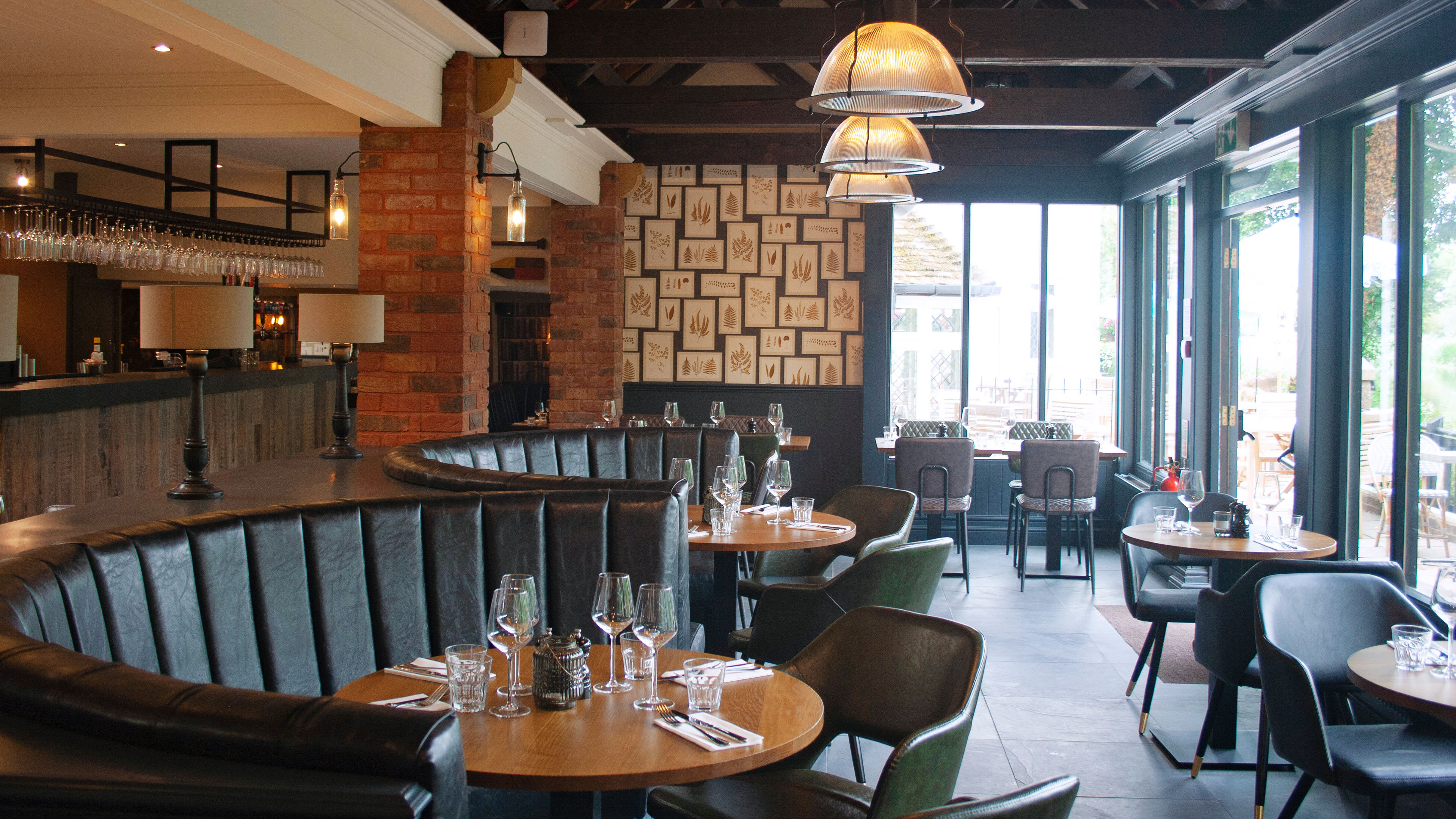 The Kingfisher Pub And Hotel 40/57