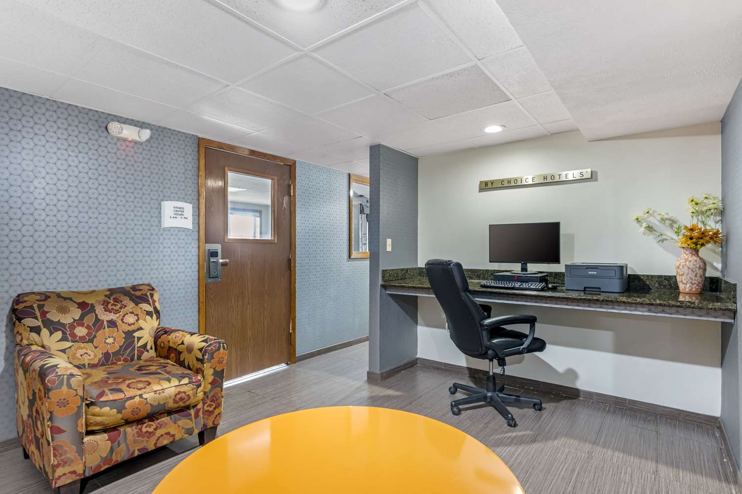 Quality Inn & Suites Lincoln South 23/26