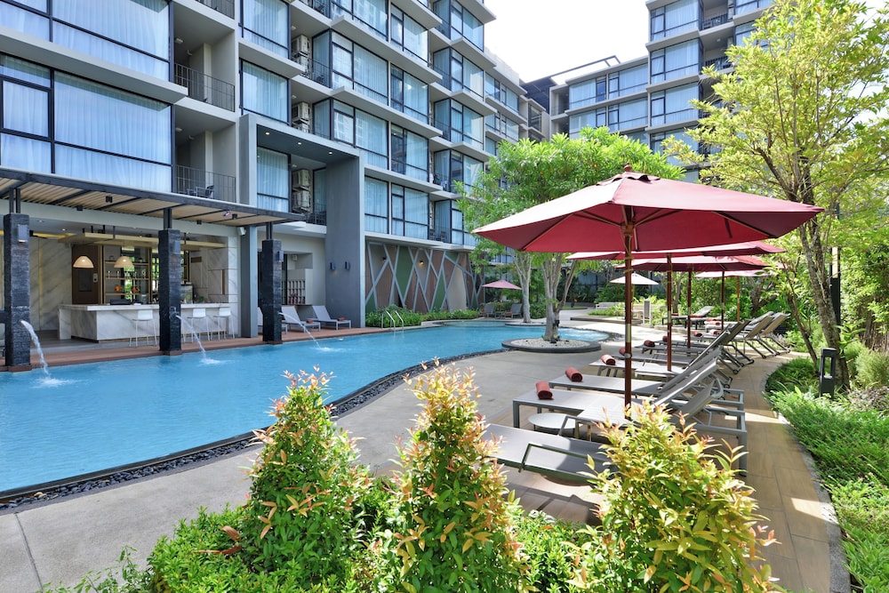 Altera Hotel And Residence Pattaya 59/62