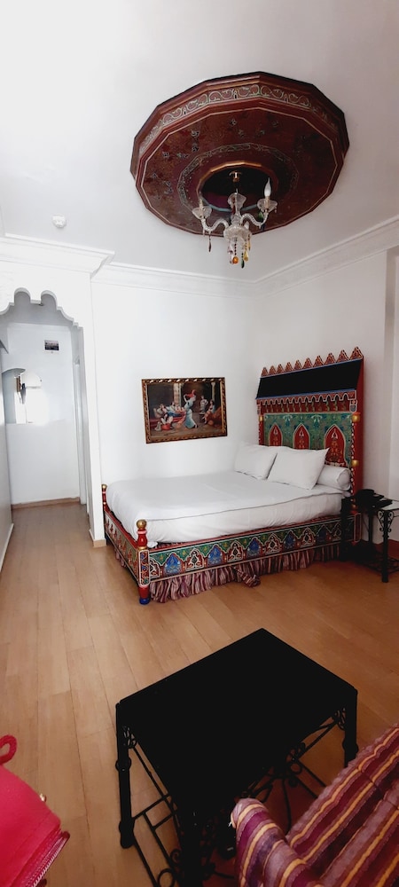 Moroccan House Casablanca 42/69