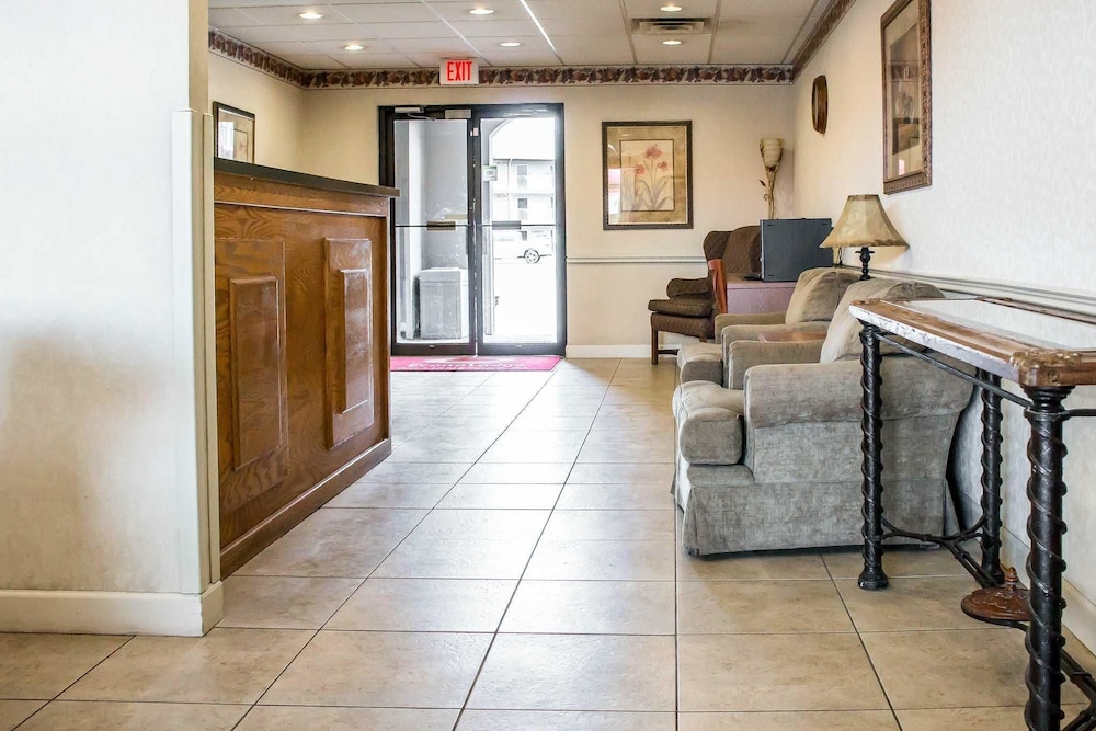 Econo Lodge Williamsport 28/43
