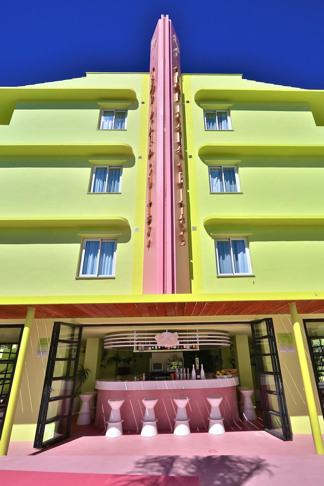 Tropicana Ibiza Coast Suites - Adults Only 3/50