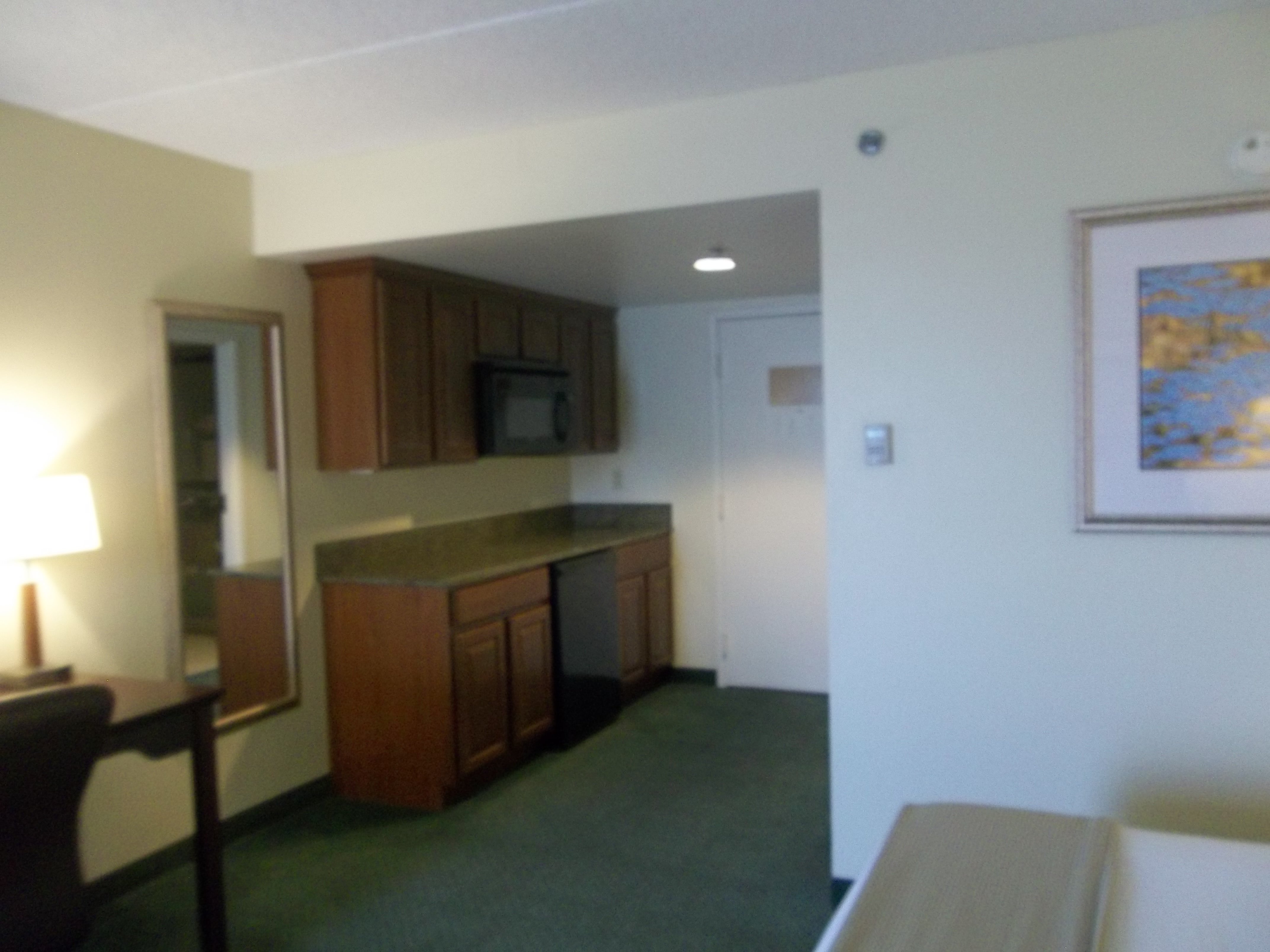 Holiday Inn Express Indianapolis Airport 56/80