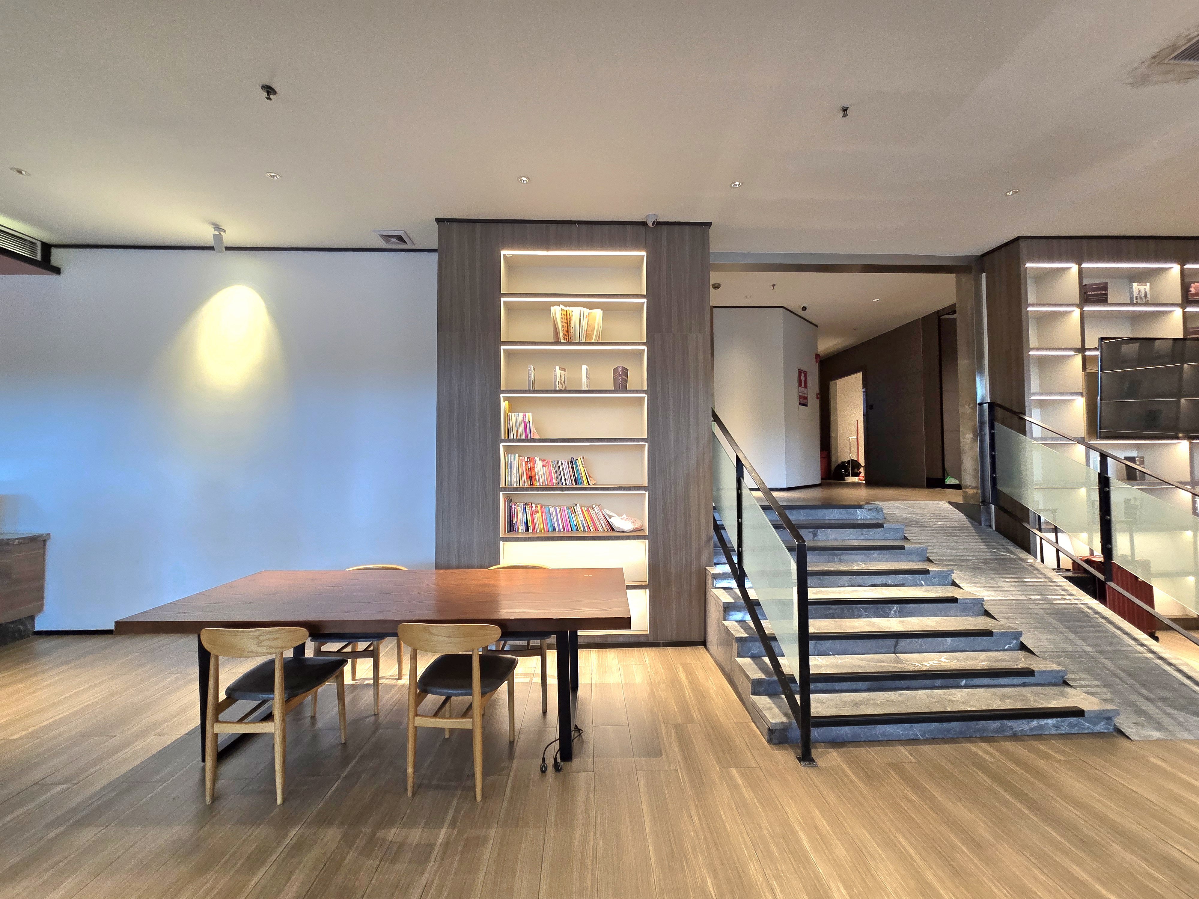 Hanting Hotel Shenzhen Bao an Airport Terminal 18/26
