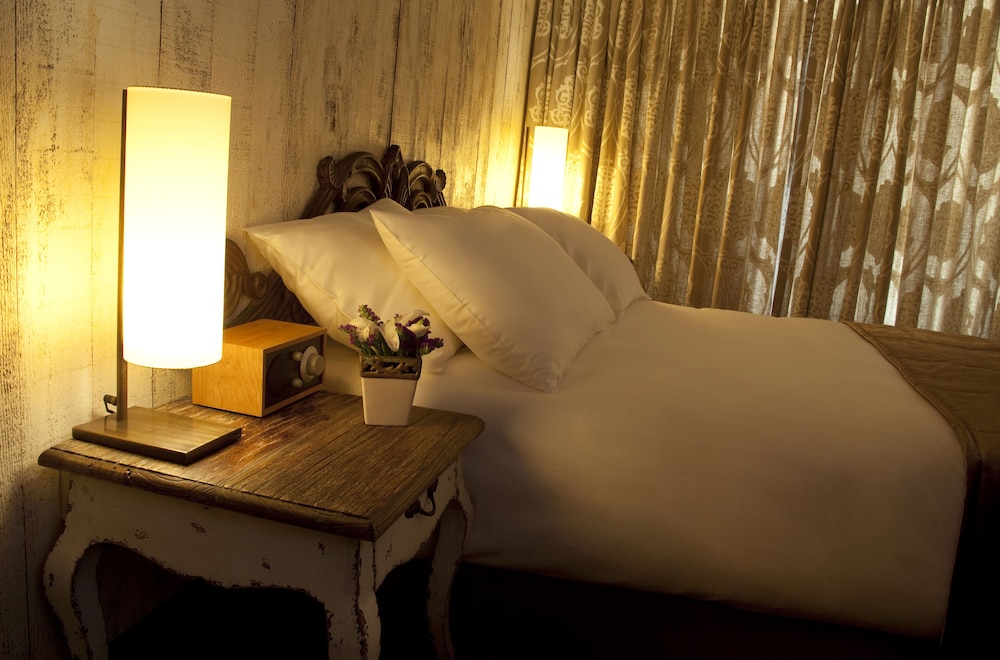 Hypnos Design Hotel 20/50