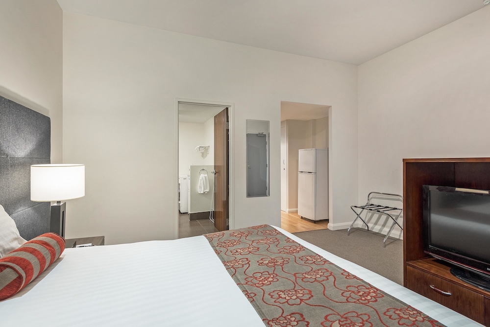 Mantra One Sandy Bay Road Hobart 22/64
