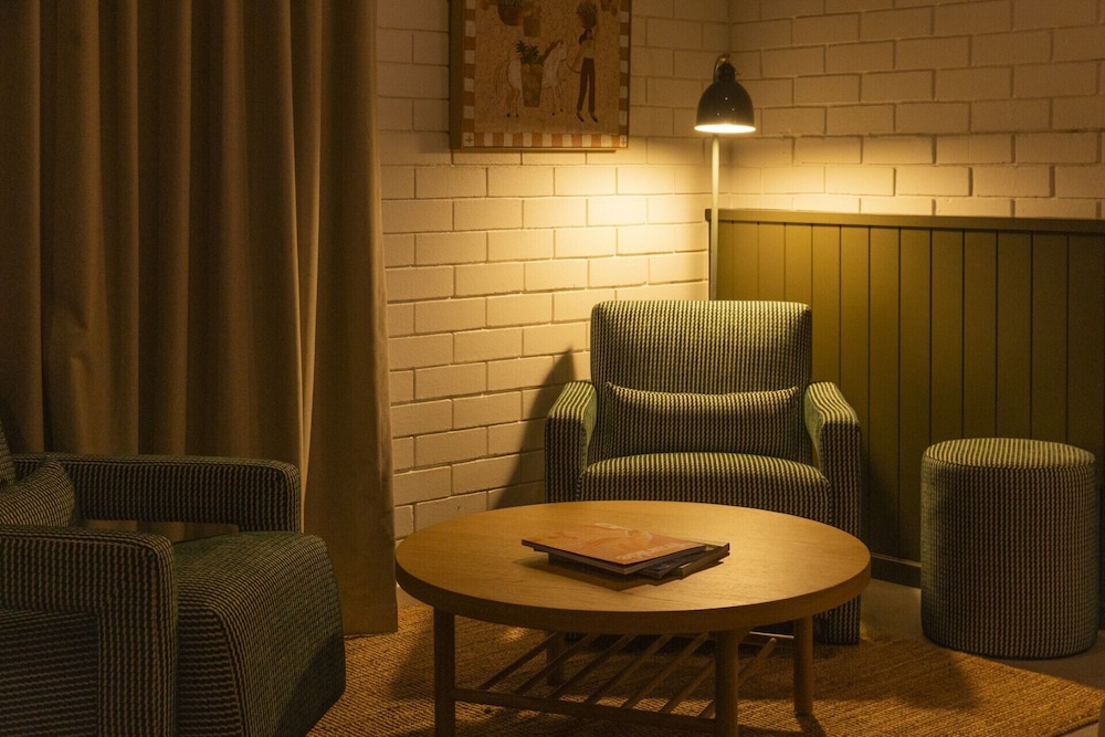 The Lodge at the Denmark Hotel 26/38