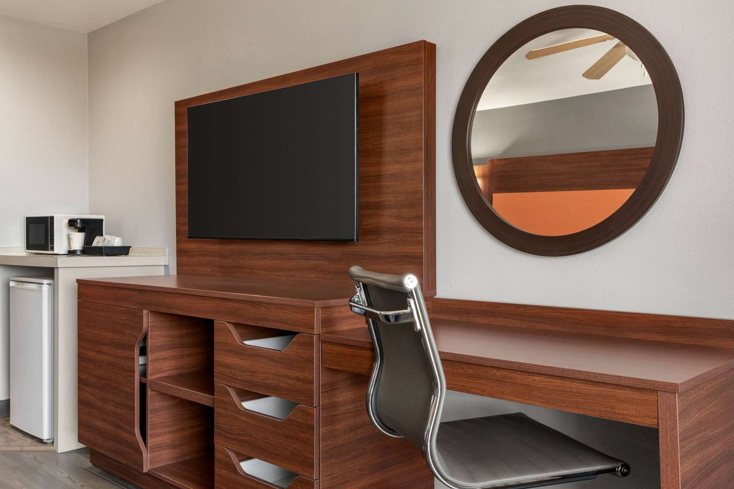 Travelodge By Wyndham Depoe Bay 47/50