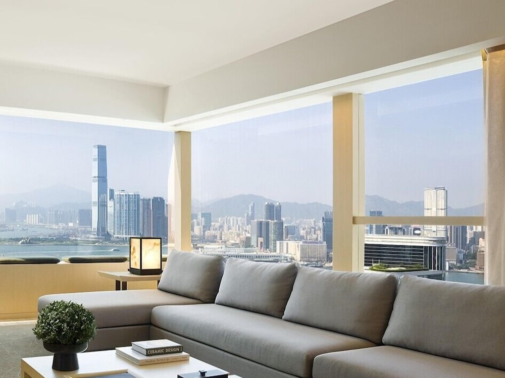 Upper House Hong Kong 45/65