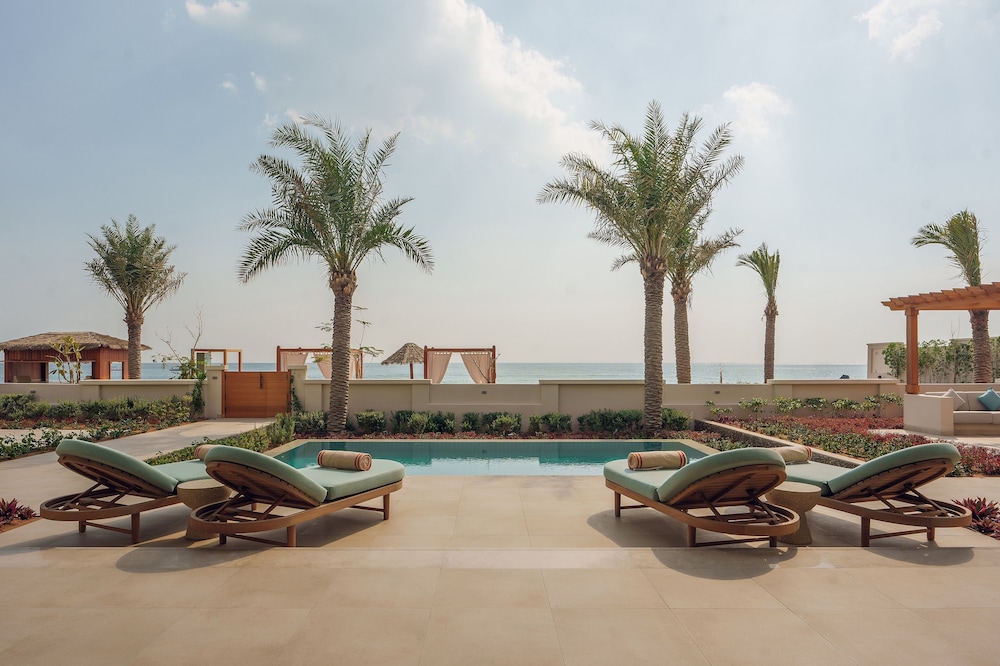 Naama Beach Villas and Spa 51/56